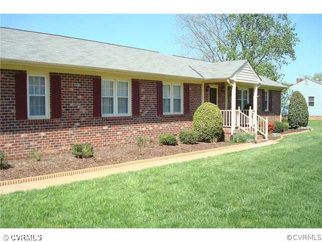 5010 Hurop Road Sandston, VA 23150 - Photo 5 of 12 Exterior Front