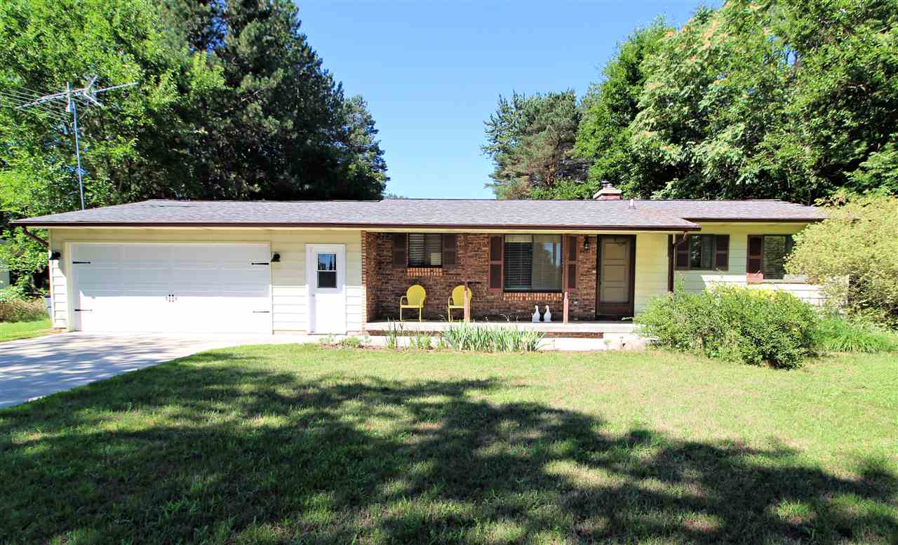 8425 North McKinley Road Flushing, MI 48433 - Photo 1 of 22