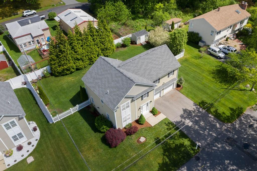 61 Cornelie Road Methuen, MA 01844 - Photo 4 of 42 Gallery Image 4