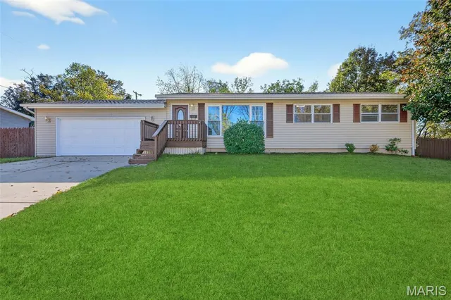 $250,000 | 514 Danny Lane, O'Fallon, MO 63366