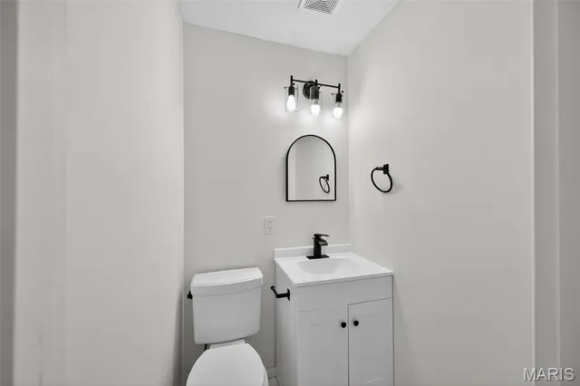 $250,000 | 514 Danny Lane, O'Fallon, MO 63366