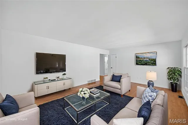 $250,000 | 514 Danny Lane, O'Fallon, MO 63366