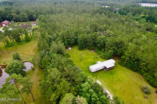 $95,500 | 20431 Robinson Road, Gulfport, MS 39503