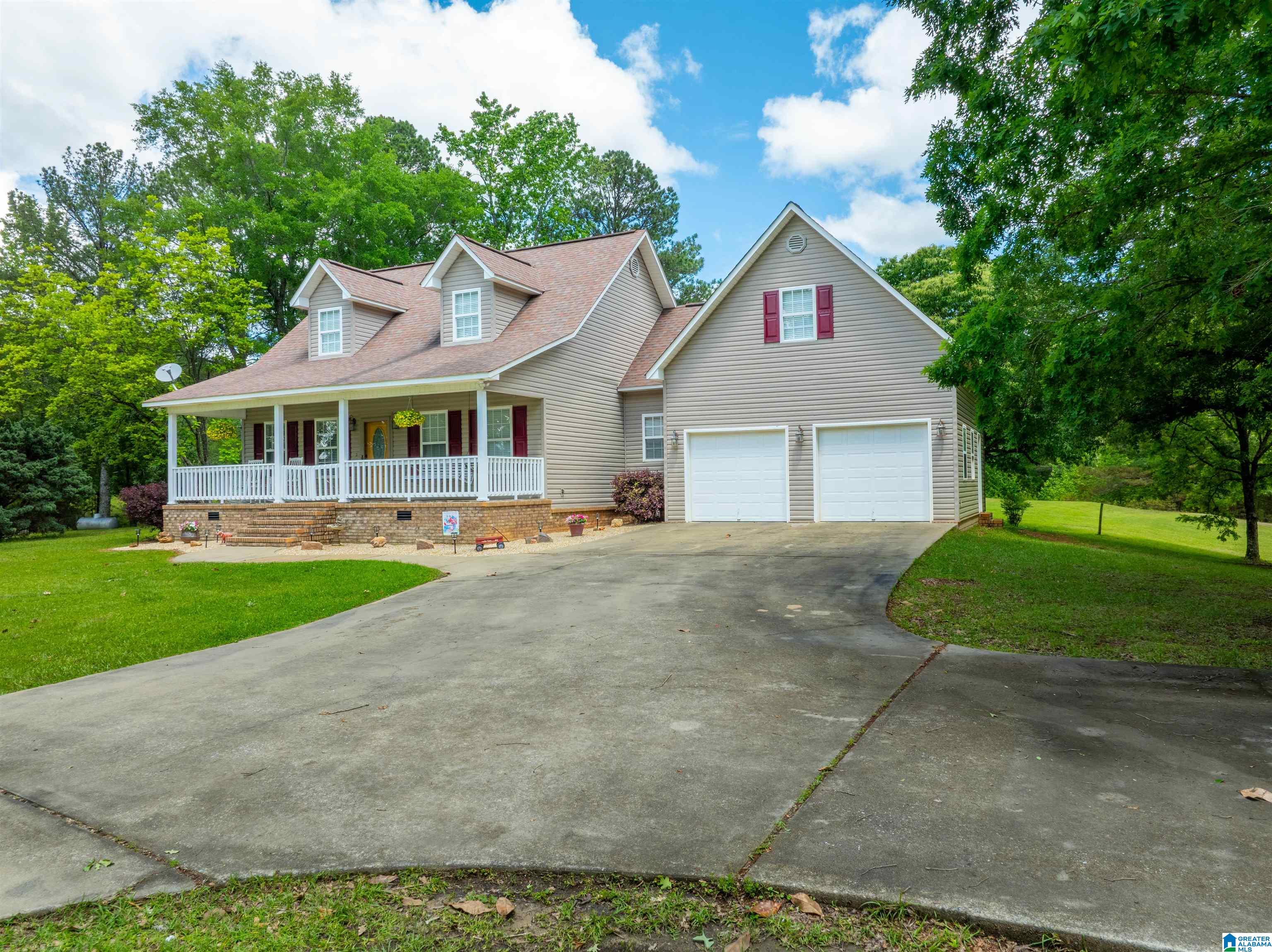 36 Woodlawn Road Piedmont, AL 36272 - Photo 2 of 53