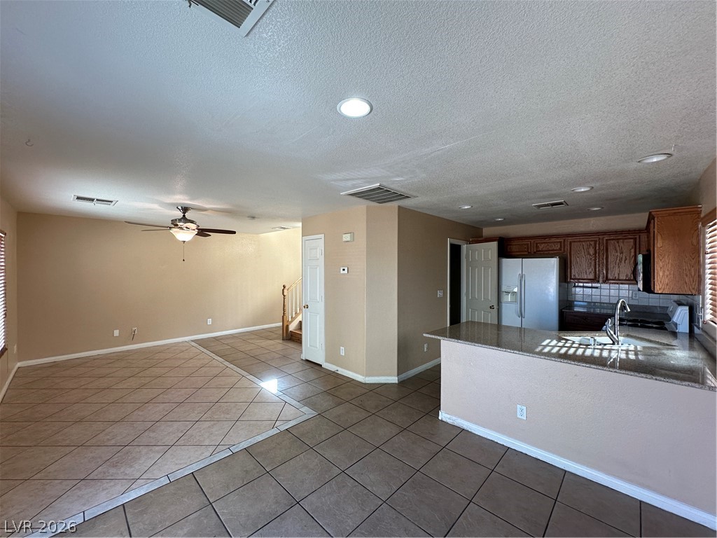 9510 Diamond Bridge Avenue Las Vegas, NV 89166 - Photo 5 of 20