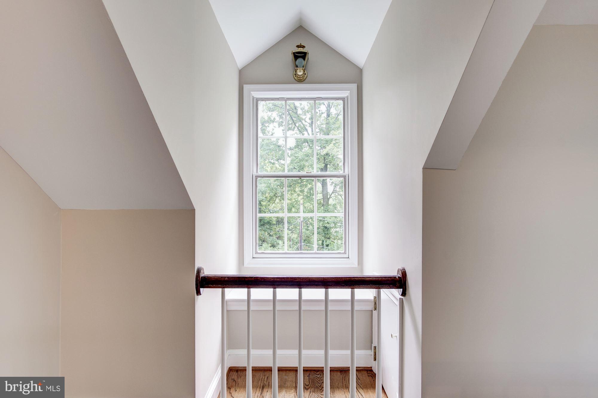 5013 Brookdale Road Bethesda, MD 20816 - Photo 38 of 57