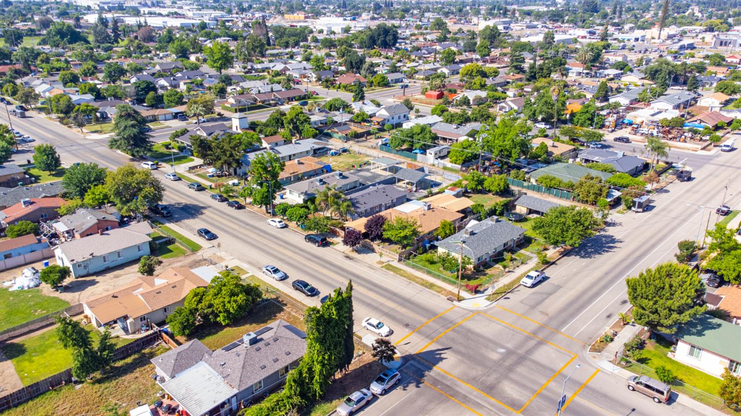 715 Faller Avenue Sanger, CA 93657 - Photo 8 of 40 an aerial view of a city