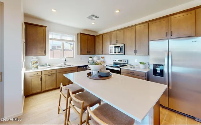 $468,503 | 484 West Fremont Pass, Apache Junction, AZ 85120