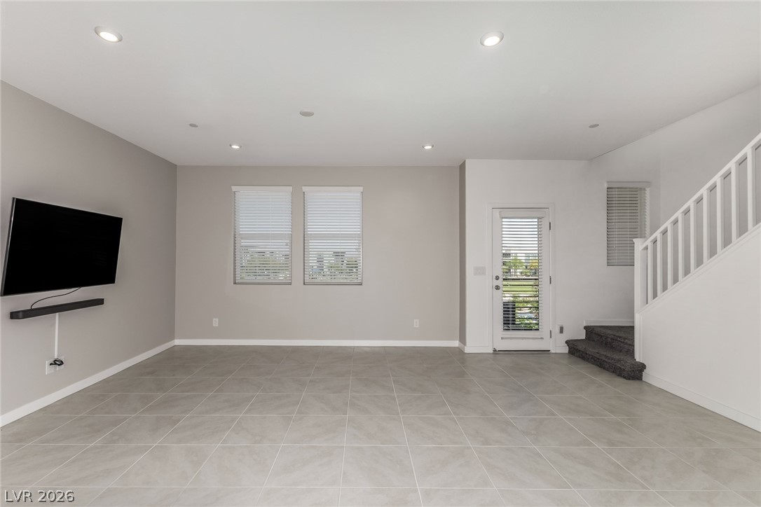 1111 Heliodor Avenue Henderson, NV 89011 - Photo 11 of 47