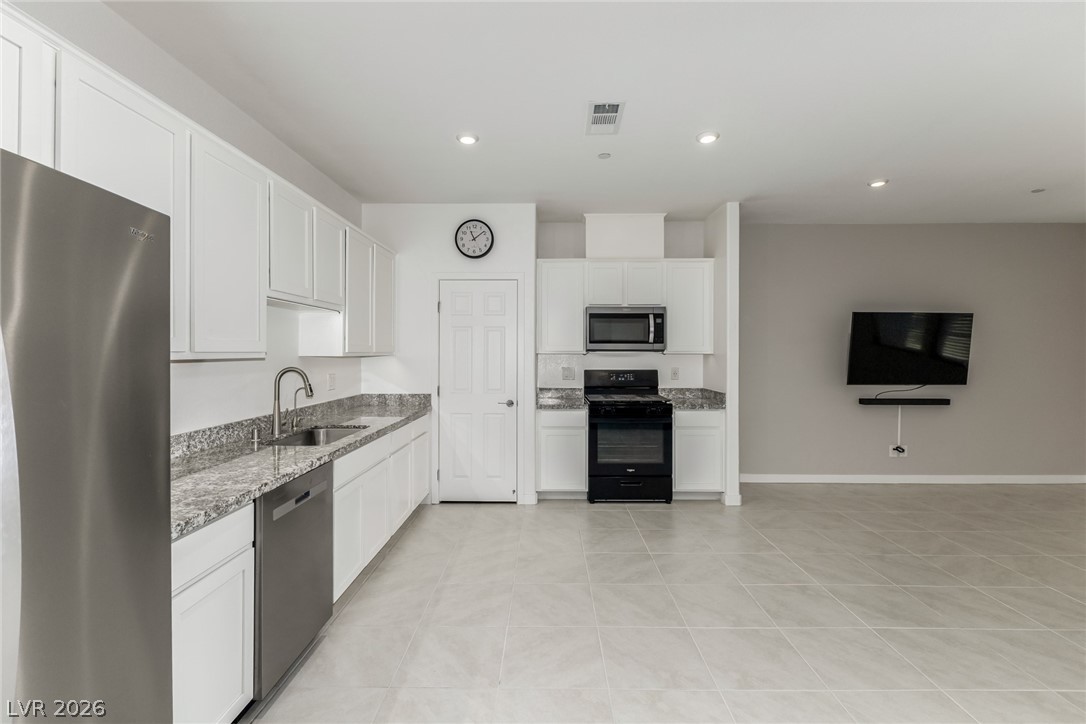 1111 Heliodor Avenue Henderson, NV 89011 - Photo 16 of 47