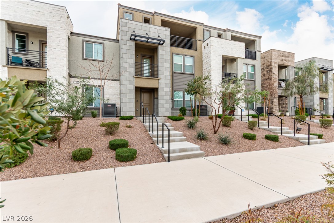1111 Heliodor Avenue Henderson, NV 89011 - Photo 2 of 47