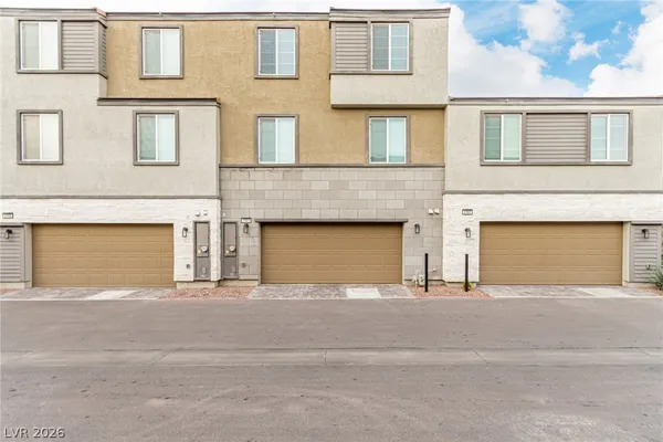 $440,000 | 1111 Heliodor Avenue, Henderson, NV 89011