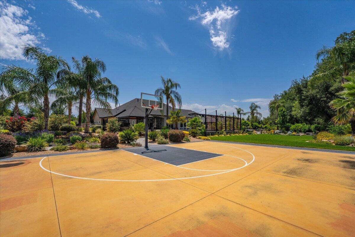 19580 Mockingbird Lane Redding, CA 96002 - Photo 139 of 216 120-19580 Mockingbird Ln - E-49