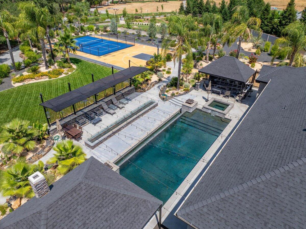 19580 Mockingbird Lane Redding, CA 96002 - Photo 16 of 216 188-19580 Mockingbird Ln - E-123