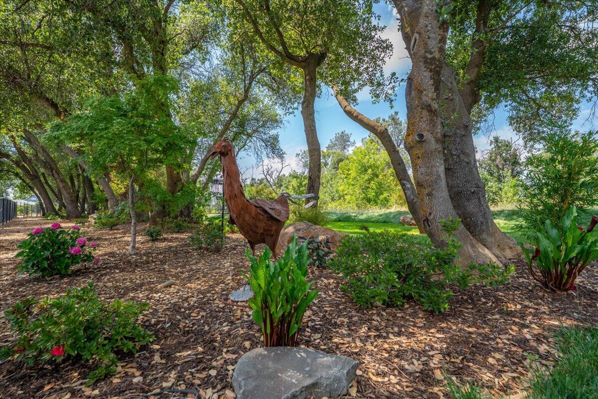 19580 Mockingbird Lane Redding, CA 96002 - Photo 163 of 216 147-19580 Mockingbird Ln - E-76