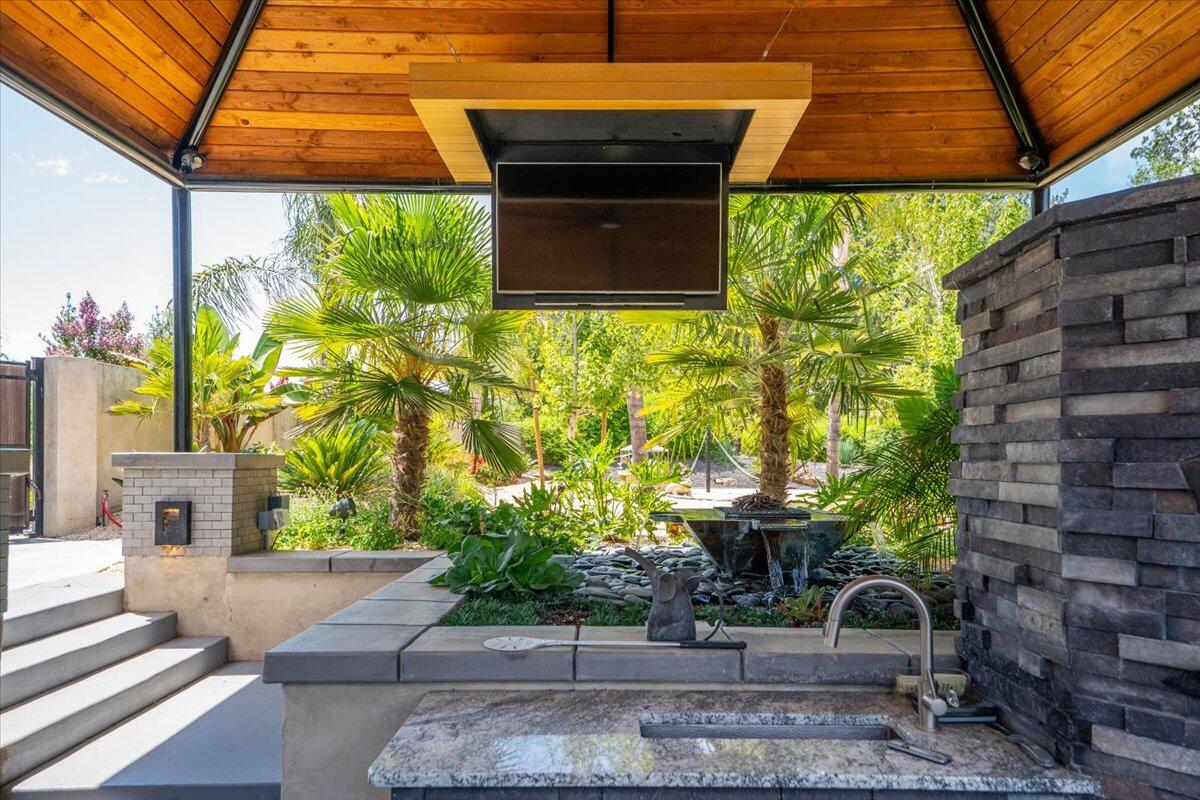 19580 Mockingbird Lane Redding, CA 96002 - Photo 173 of 216 158-19580 Mockingbird Ln - E-87