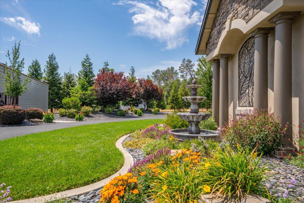 19580 Mockingbird Lane Redding, CA 96002 - Photo 180 of 216 168-19580 Mockingbird Ln - E-100