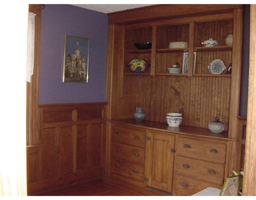 66 Shore Road Westerly, RI 02891 - Photo 9 of 12 Dining Room.