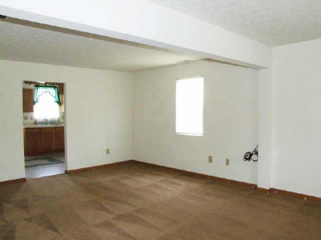 1635 Jackson Road Columbus, OH 43223 - Photo 4 of 5 Gallery Image 4
