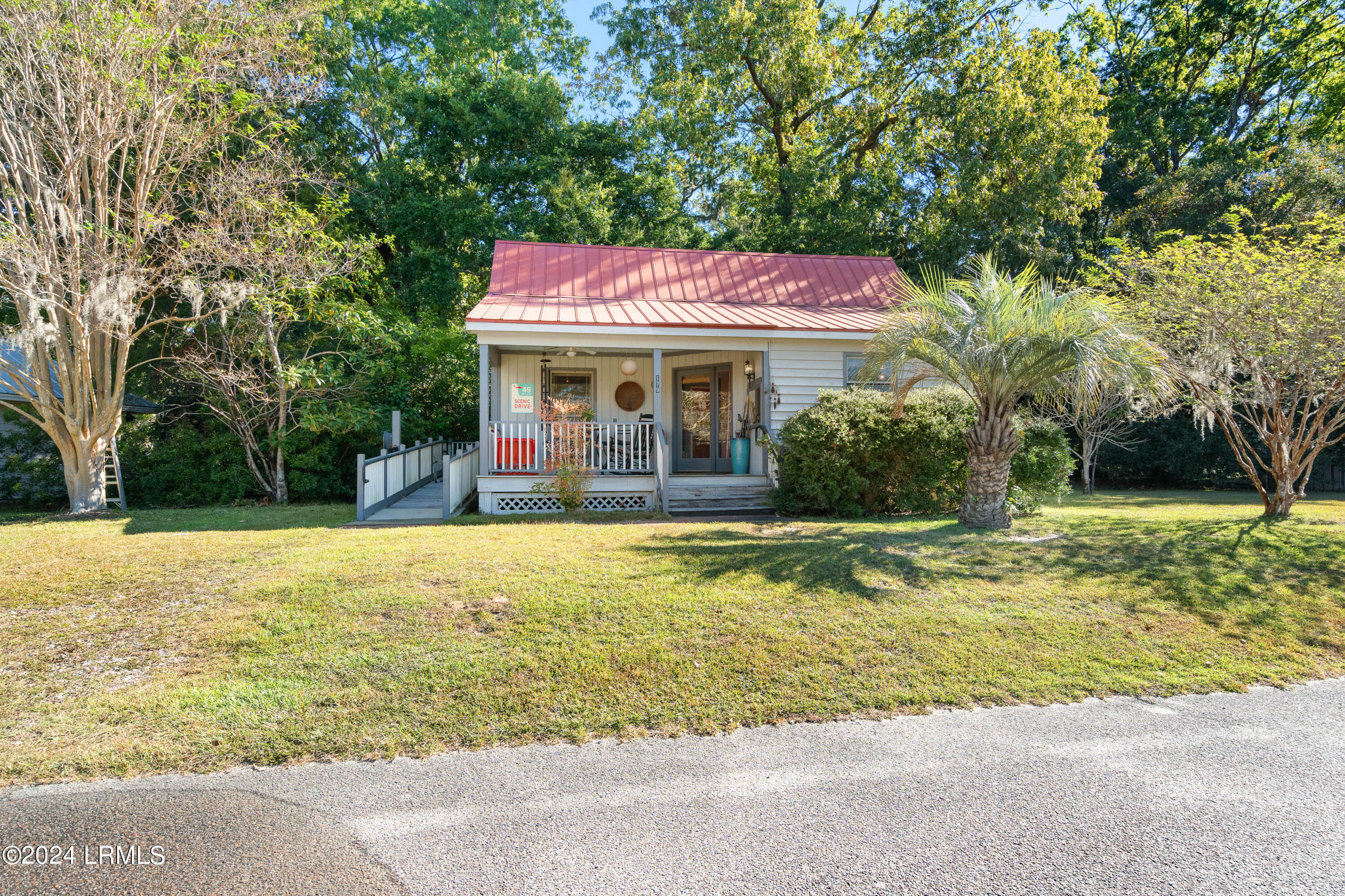179 Broad River Road Ridgeland, SC 29936 - Photo 2 of 39 179 Broad River-29