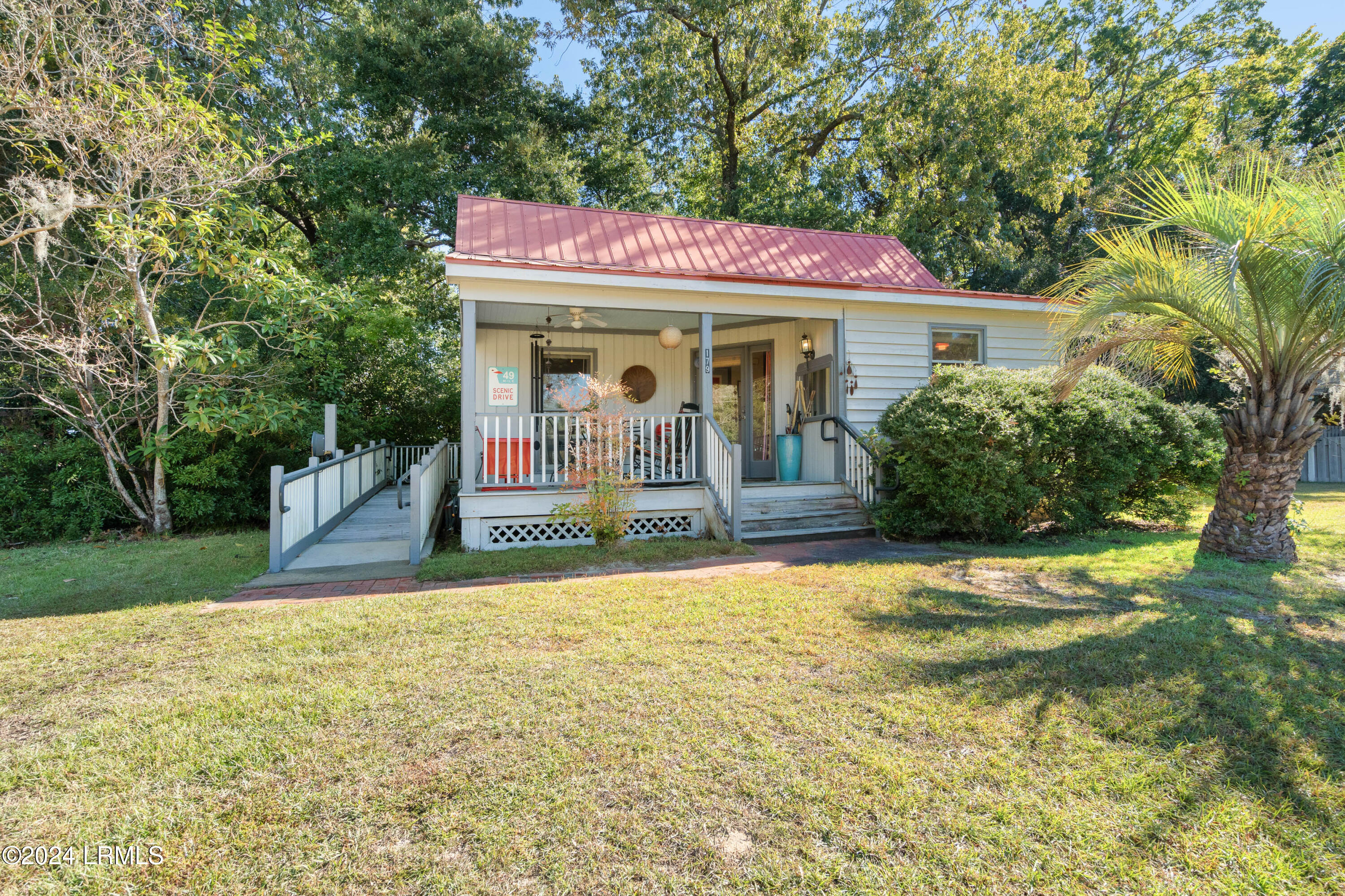 179 Broad River Road Ridgeland, SC 29936 - Photo 3 of 39 179 Broad River-31