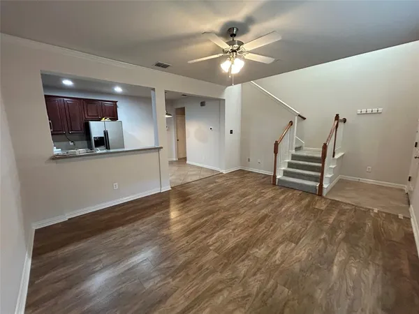 $2,400 | 2202 Carlisle Street, Bedford, TX 76021