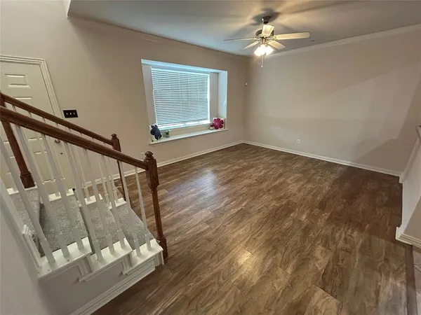 $2,400 | 2202 Carlisle Street, Bedford, TX 76021