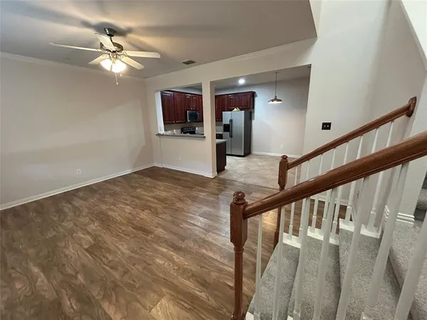 $2,400 | 2202 Carlisle Street, Bedford, TX 76021