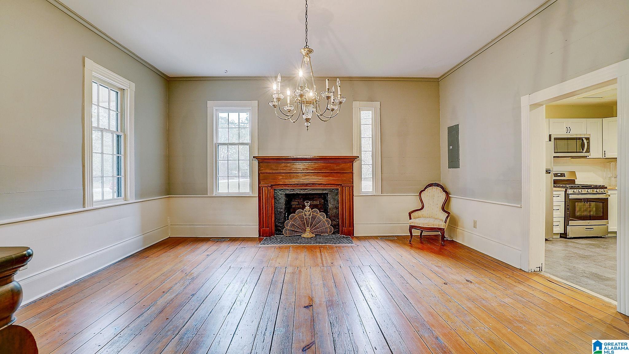 1180 White Plains Road Anniston, AL 36207 - Photo 12 of 48