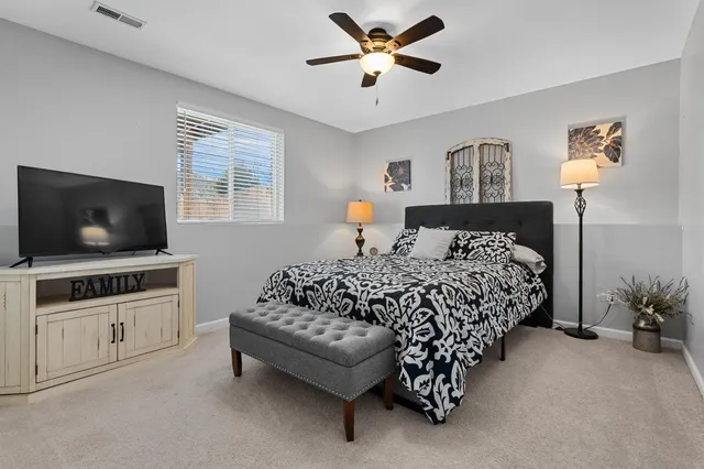 $289,999 | 1327 Gardner Pond Lane, Vicksburg, MI 49097