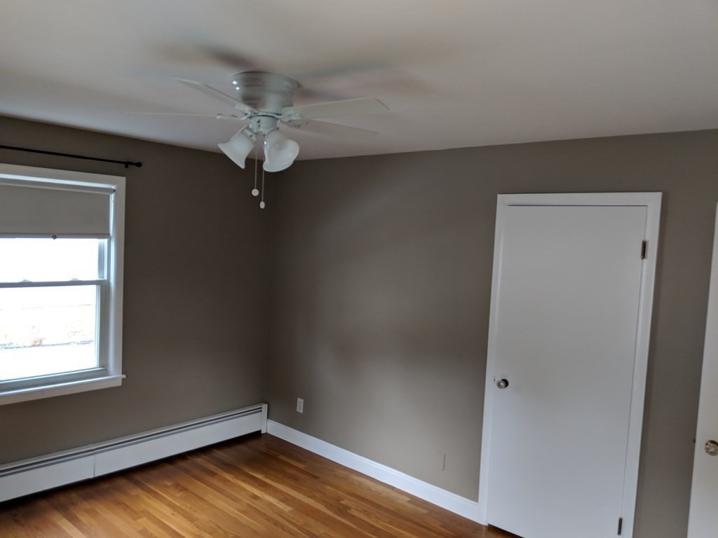 20 Rena Street Worcester, MA 01604 - Photo 8 of 40 Gallery Image 8