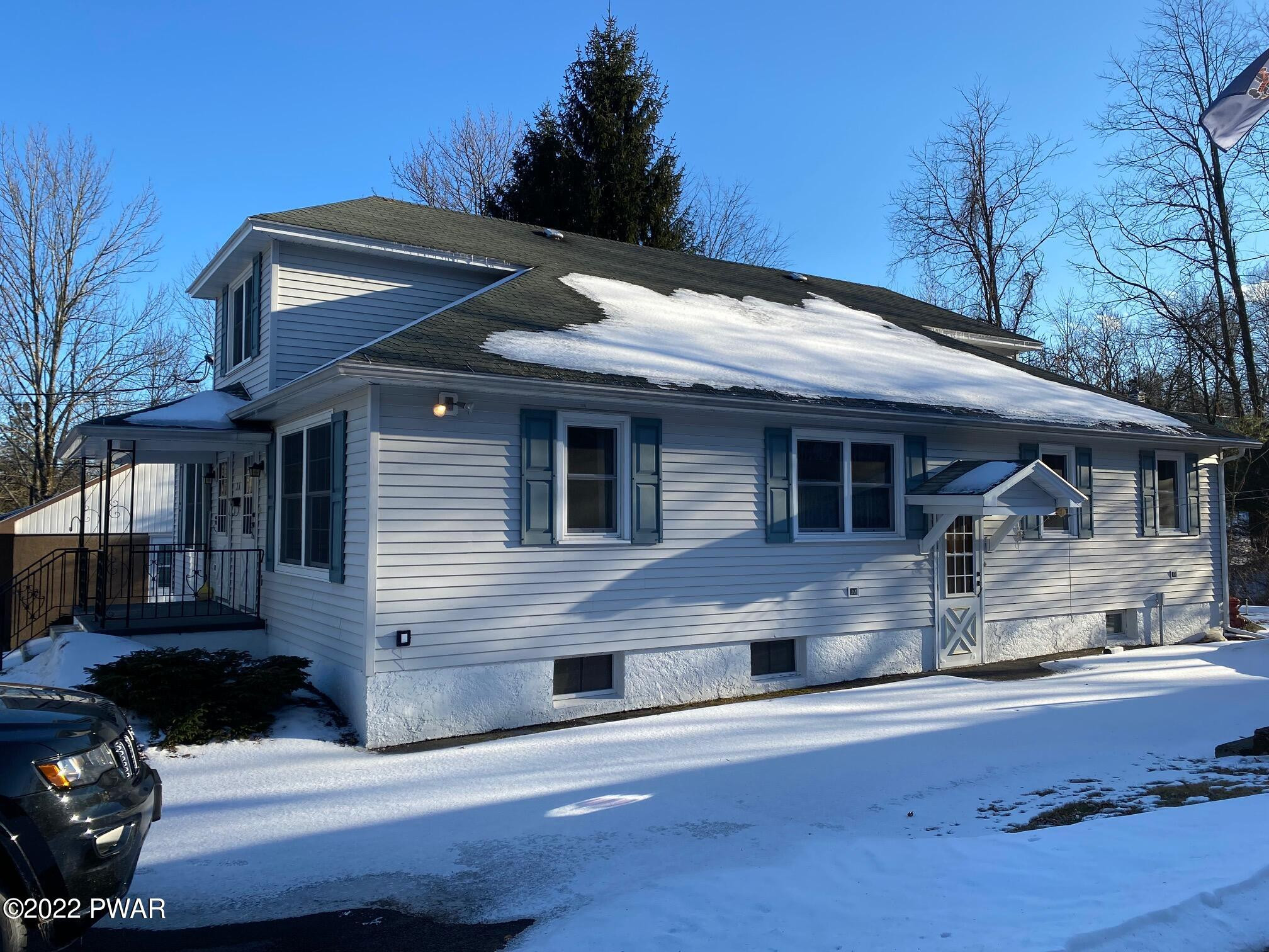 26 Patterson Street Waymart, PA 18472 - Photo 5 of 35