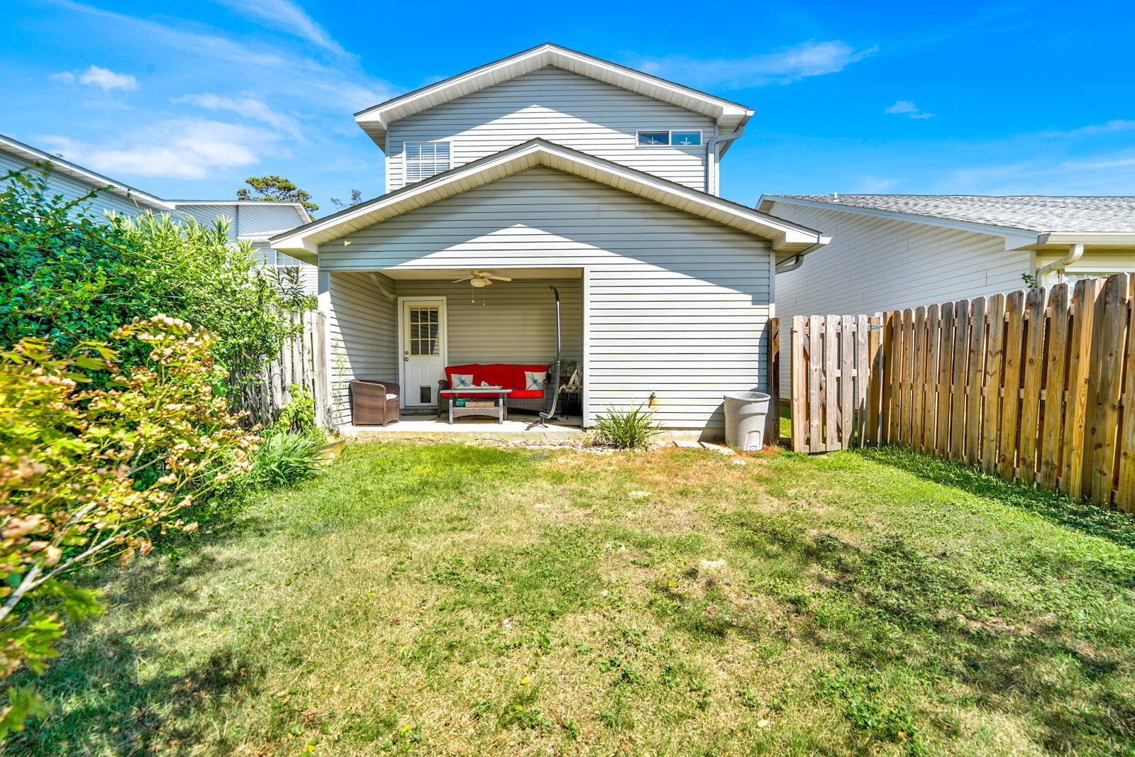 231 Vía Largo, Unit 39B Santa Rosa Beach, FL 32459 - Photo 29 of 50 a view of a house with a yard