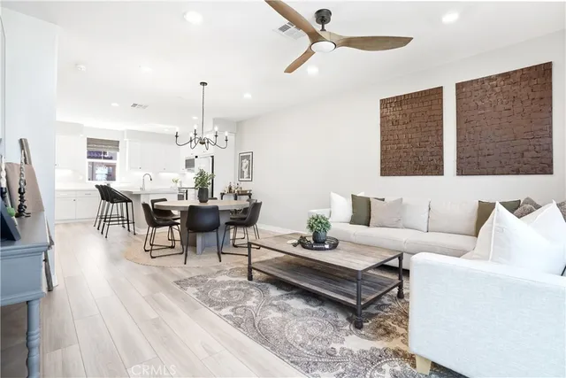 $817,000 | 201 Juniper Drive, Rancho Mission Viejo, CA 92694