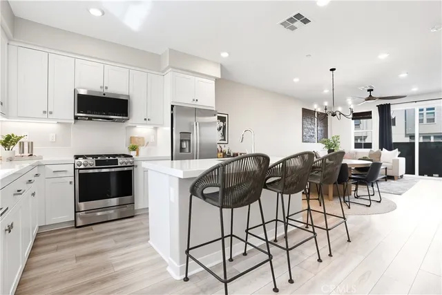 $817,000 | 201 Juniper Drive, Rancho Mission Viejo, CA 92694