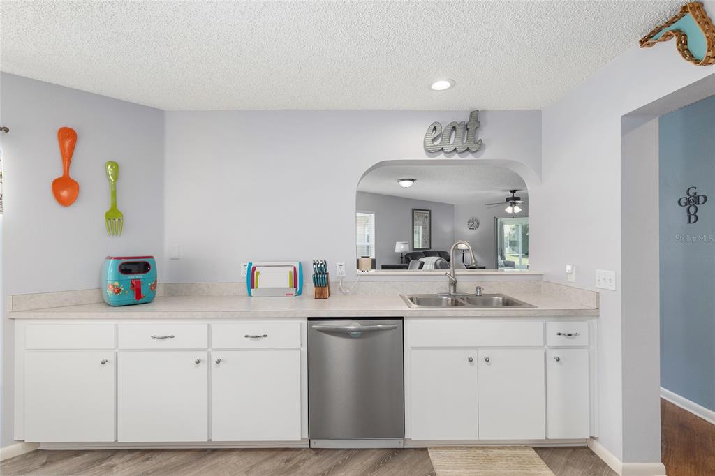 9511 Southwest 93rd Loop Ocala, FL 34481 - Photo 25 of 58