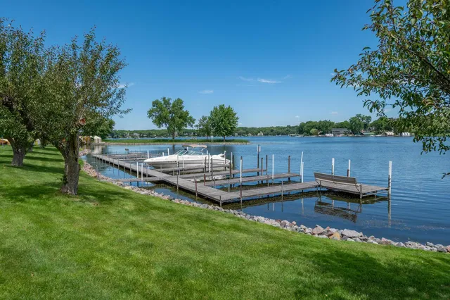 $409,900 | 5430 3 Points Boulevard, Unit 131, Mound, MN 55364