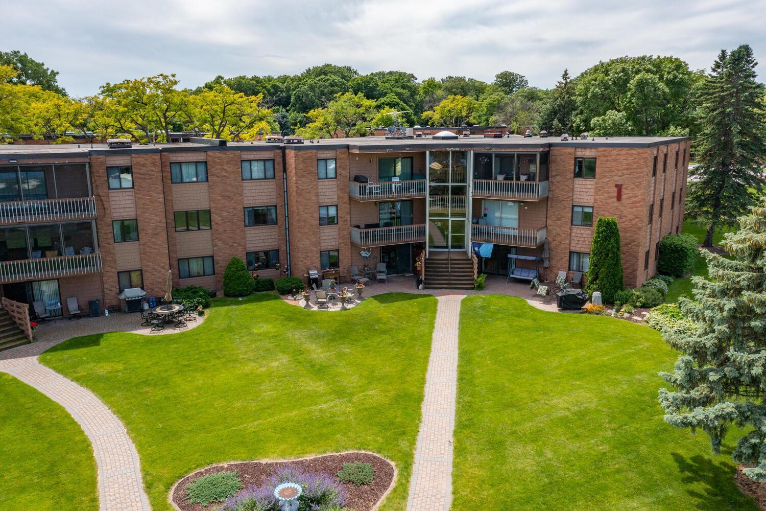 5430 3 Points Boulevard, Unit 131 Mound, MN 55364 - Photo 4 of 41