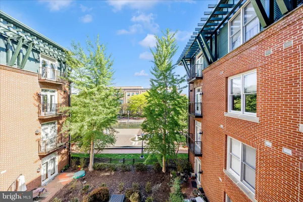 $685,000 | 35 East All Saints Street, Unit 206, Frederick, MD 21701