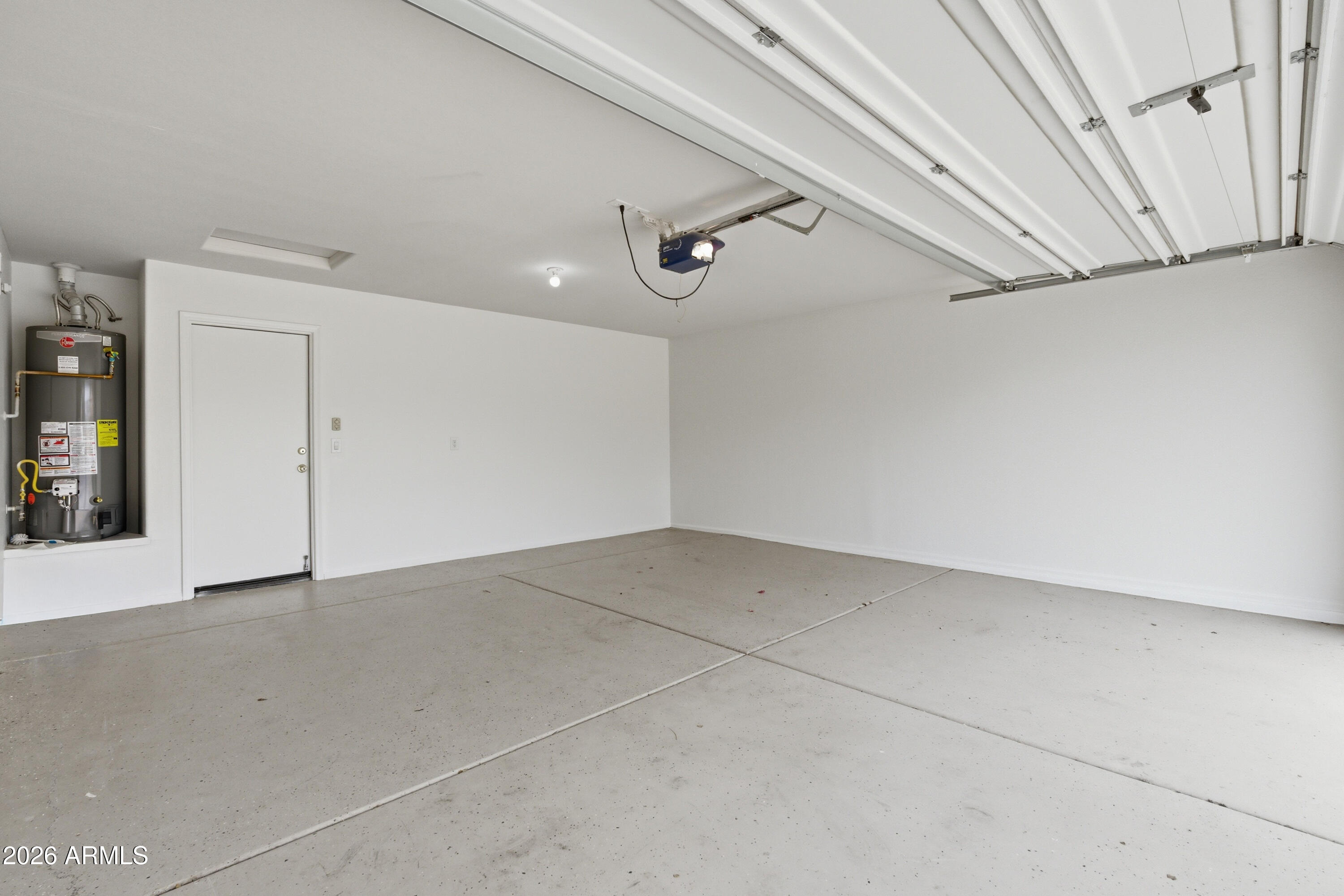 3890 East Graphite Road San Tan Valley, AZ 85143 - Photo 31 of 35 Garage