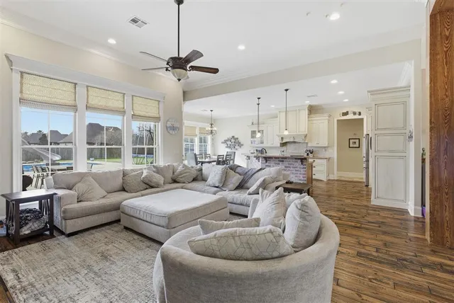 $485,000 | 1729 North Woodland Forest Drive, Lake Charles, LA 70611