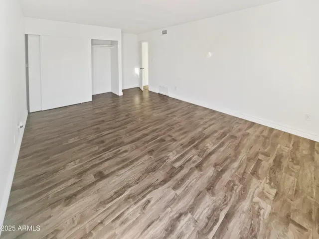 $243,000 | 2692 East Silk Oak Drive, Tempe, AZ 85288