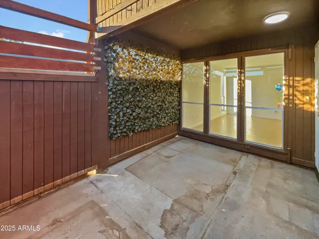 $243,000 | 2692 East Silk Oak Drive, Tempe, AZ 85288