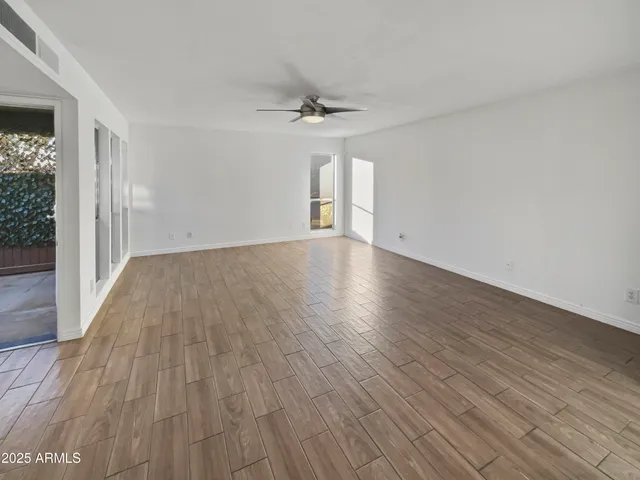 $243,000 | 2692 East Silk Oak Drive, Tempe, AZ 85288