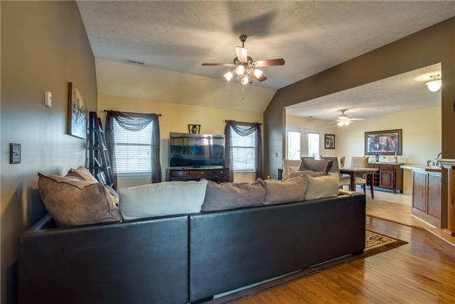 Living from foyer