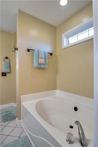 764 Hunters Crossing Lane Springfield, TN 37172 - Photo 11 of 17 You will love relaxing in the garden tub. Great way to unwind after a long day.