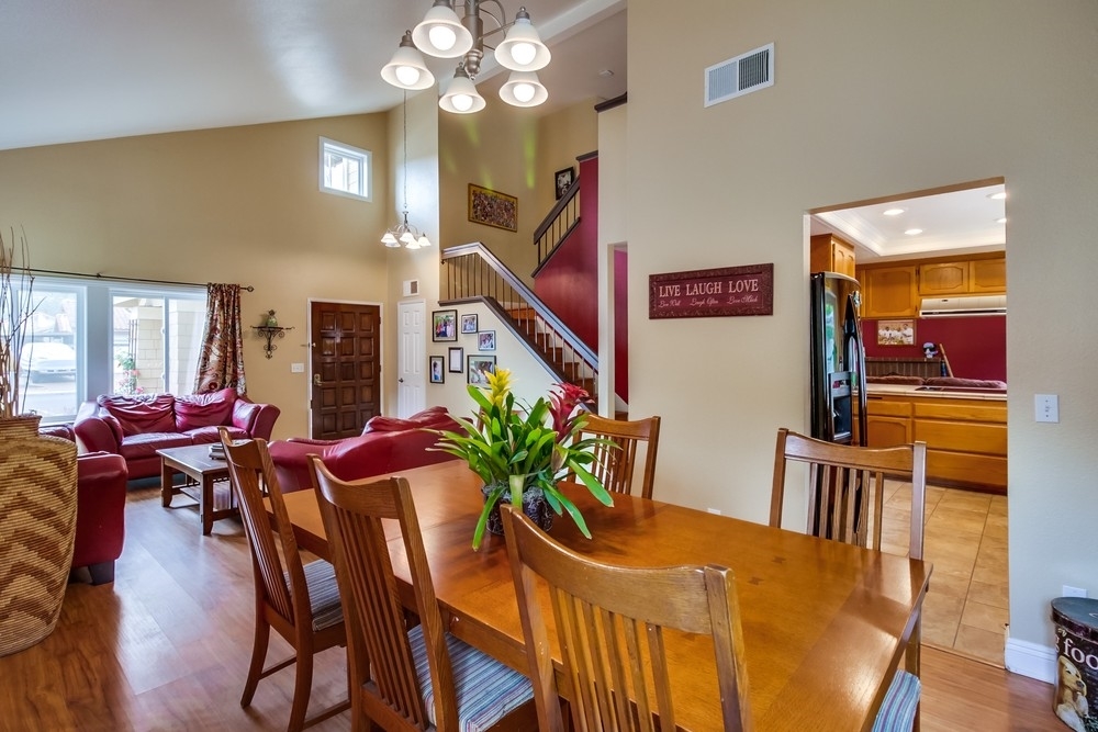 13008 Triumph Drive Poway, CA 92064 - Photo 4 of 22