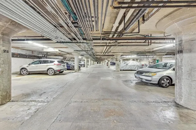 $285,000 | 1001 West 15th Street, Unit 241, Chicago, IL 60608