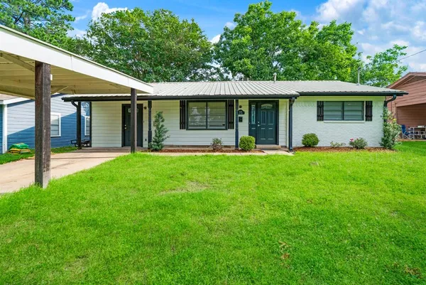 $149,900 | 2235 Pine Bluff Street, Paris, TX 75460