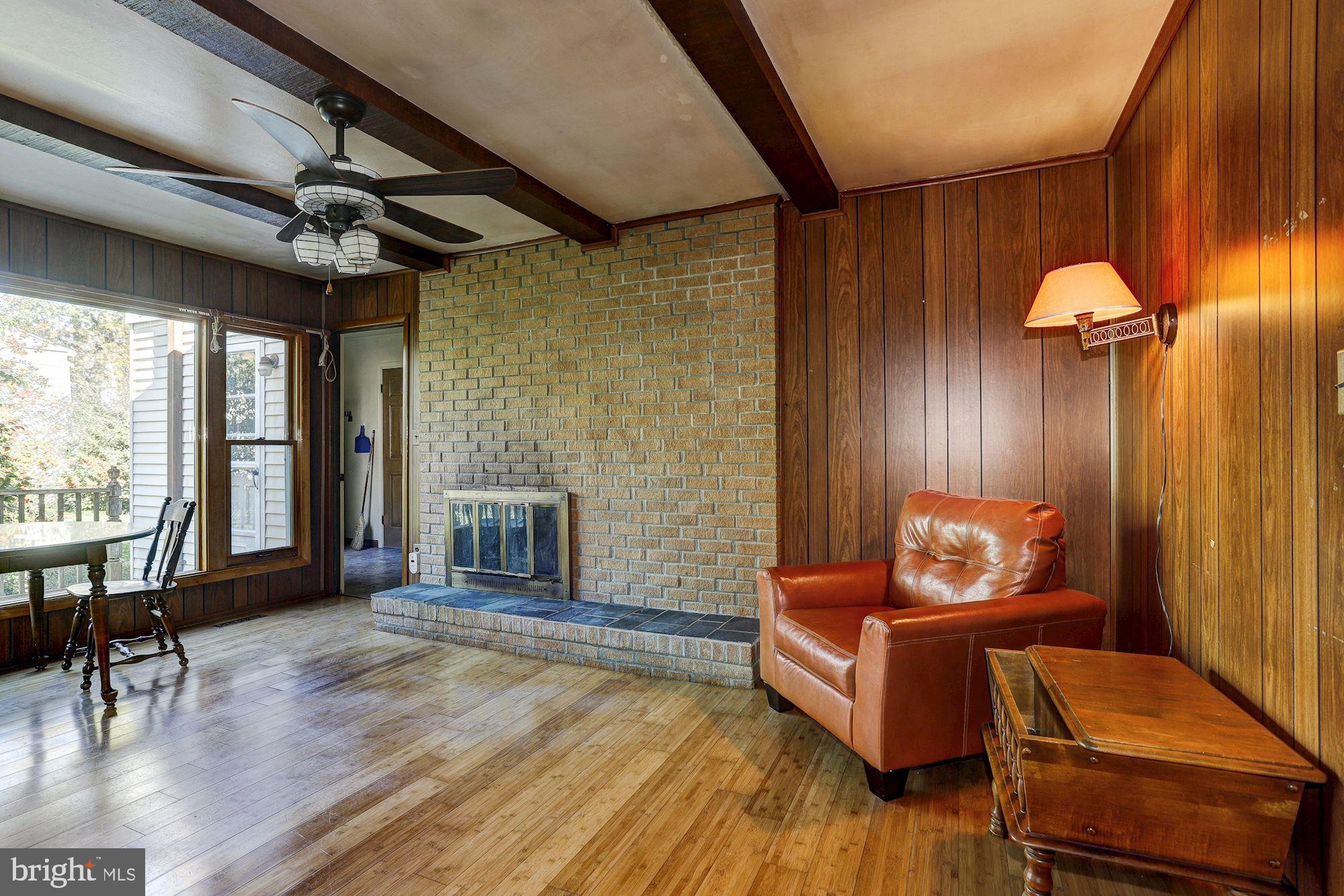 8610 Dunbrook Lane Laurel, MD 20708 - Photo 11 of 24 Family Room
